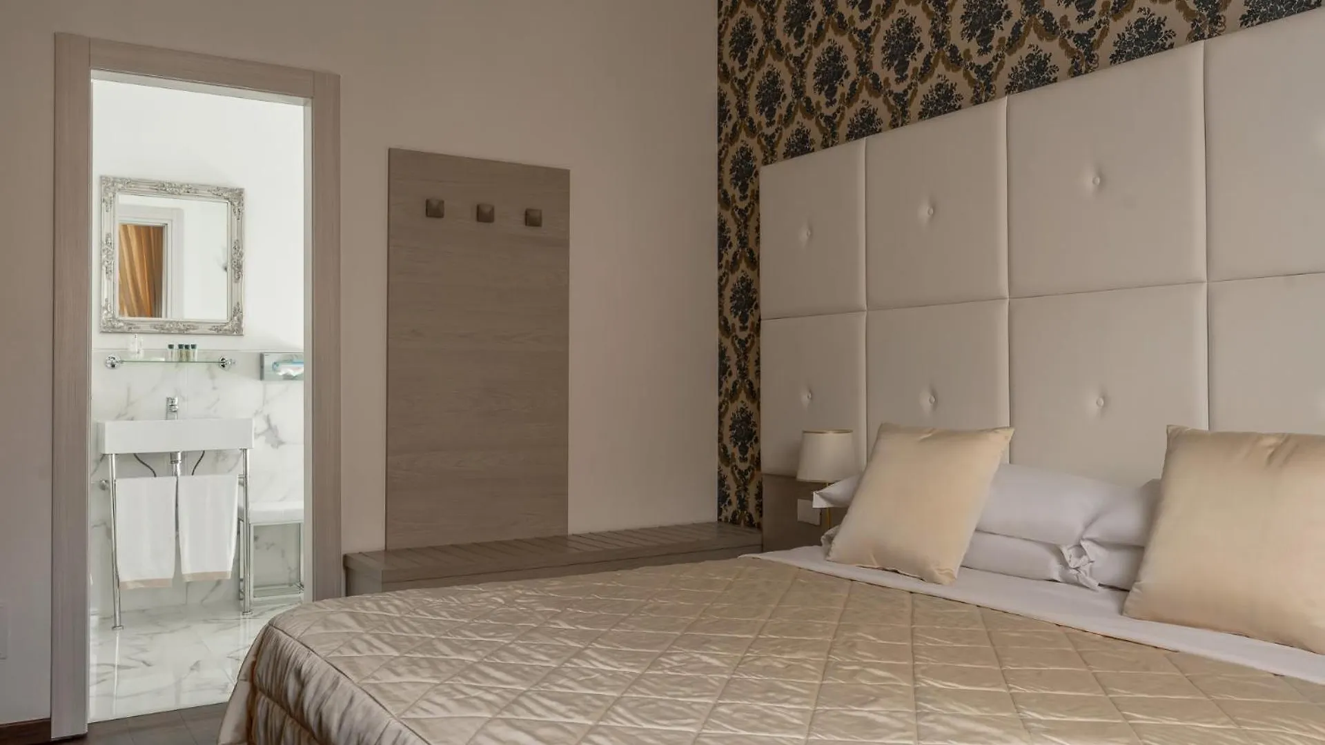 Albergo Rossini 1936 - Small & Charming Bologna Hotel