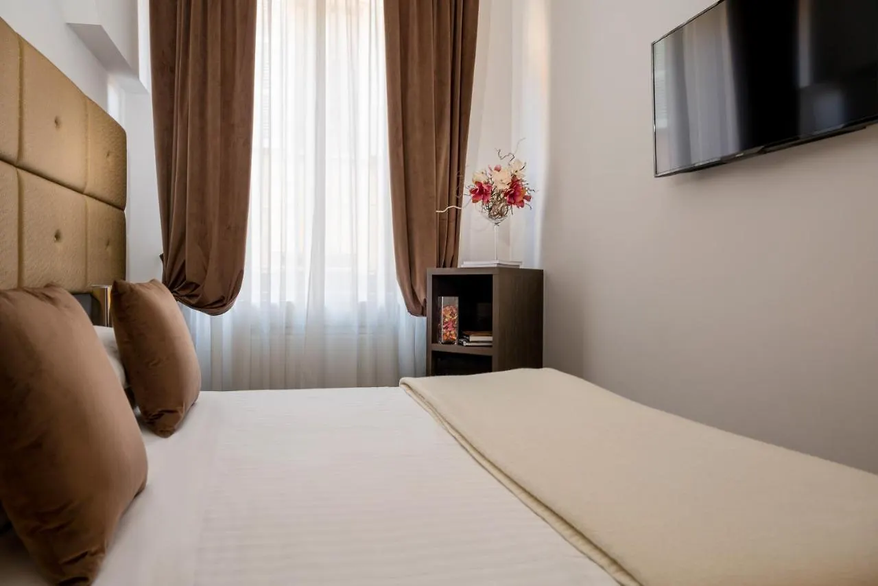 Albergo Rossini 1936 - Small & Charming Bologna 4*,